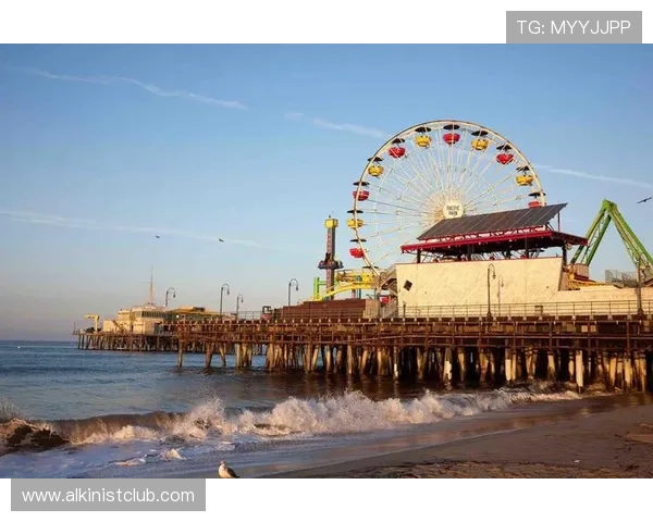 洛杉矶娱乐城：探索洛杉矶最受欢迎的娱乐景点，享受丰富多彩的休闲娱乐活动